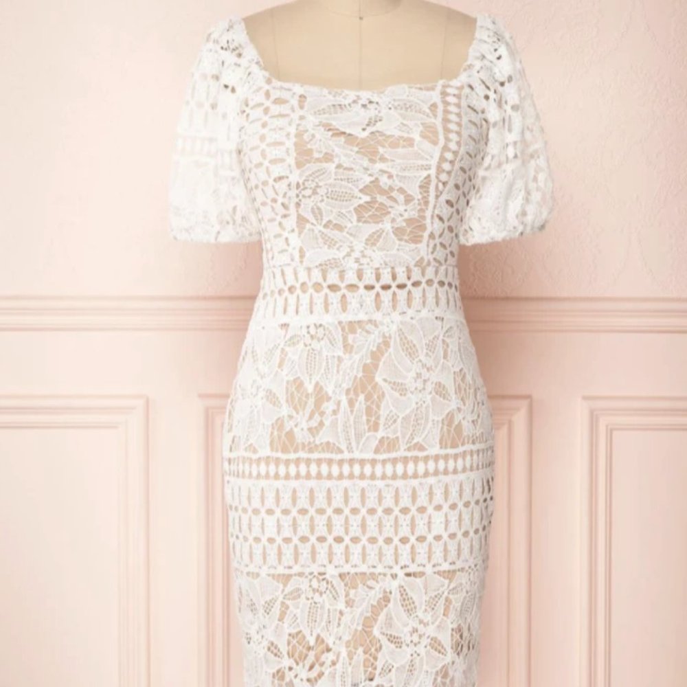 1861 Milkmaid Champagne & Ivory